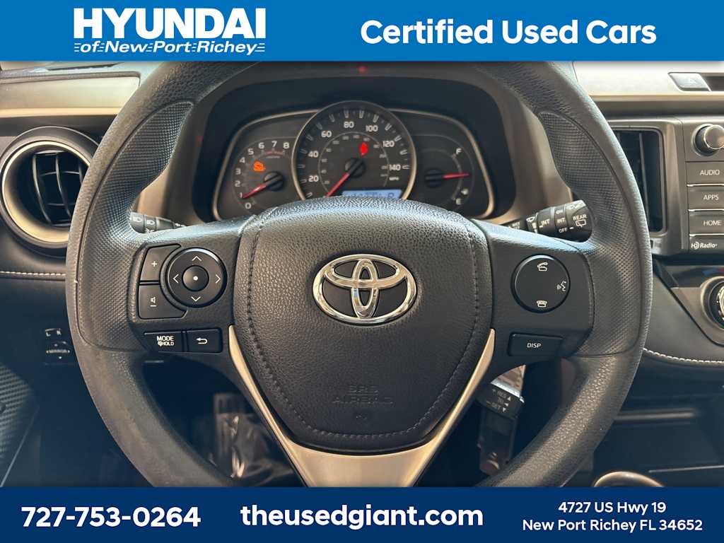 Thumbnail: 2014 Toyota RAV4 - 23