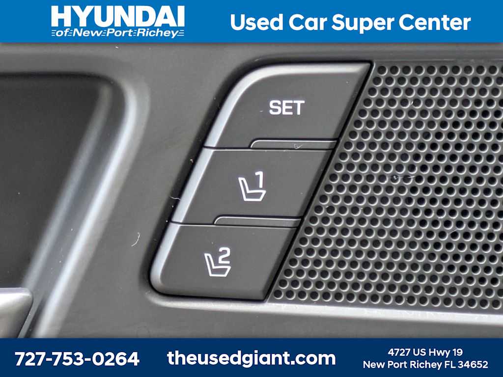 Thumbnail: 2017 Hyundai Elantra - 22