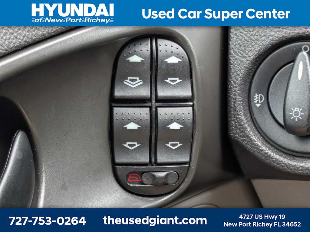 Thumbnail: 2007 Ford Focus - 25