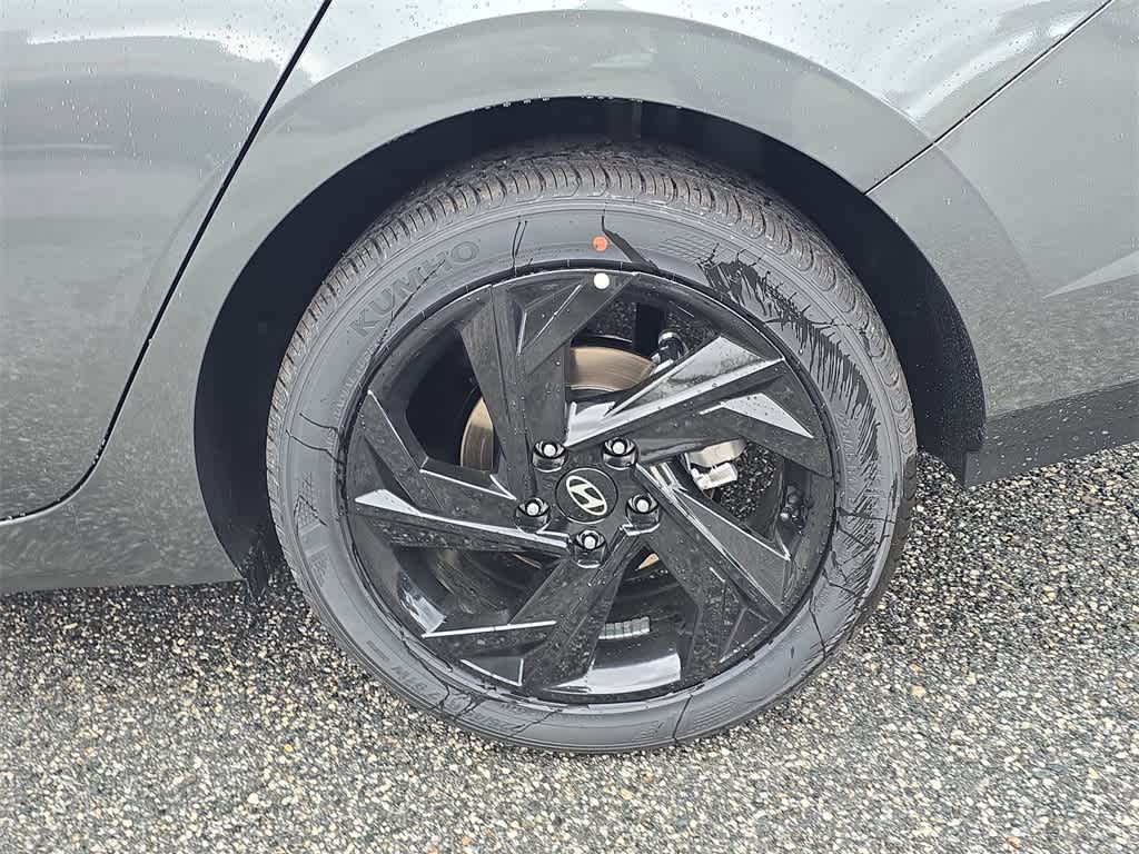 Thumbnail: 2026 Hyundai Elantra - 13