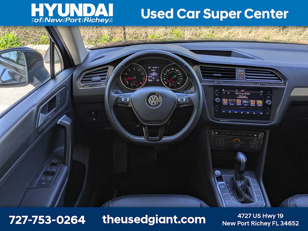 Thumbnail: 2021 Volkswagen Tiguan - 20