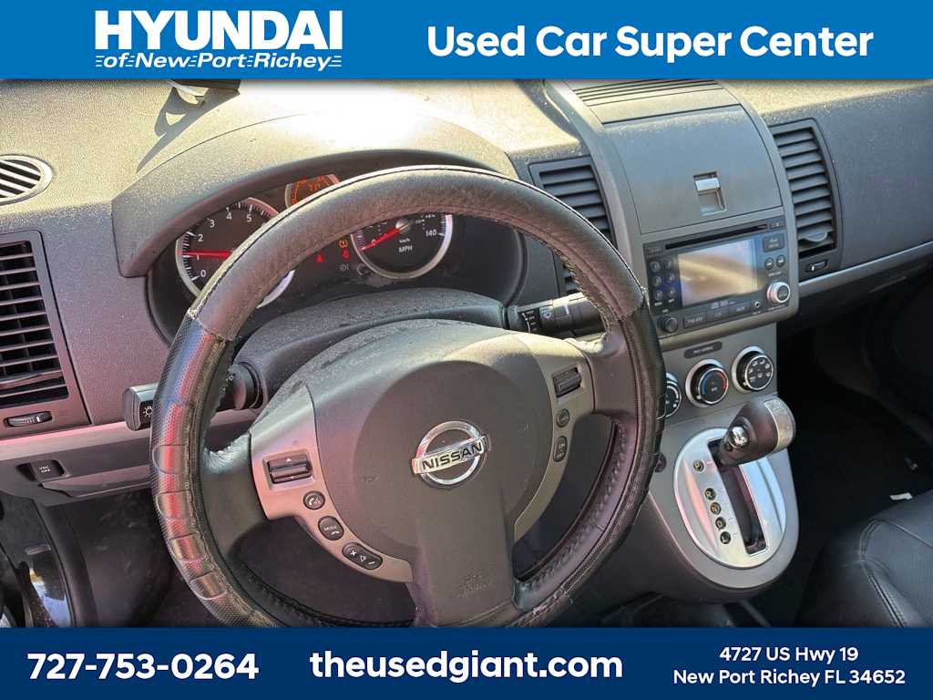 Thumbnail: 2010 Nissan Sentra - 11