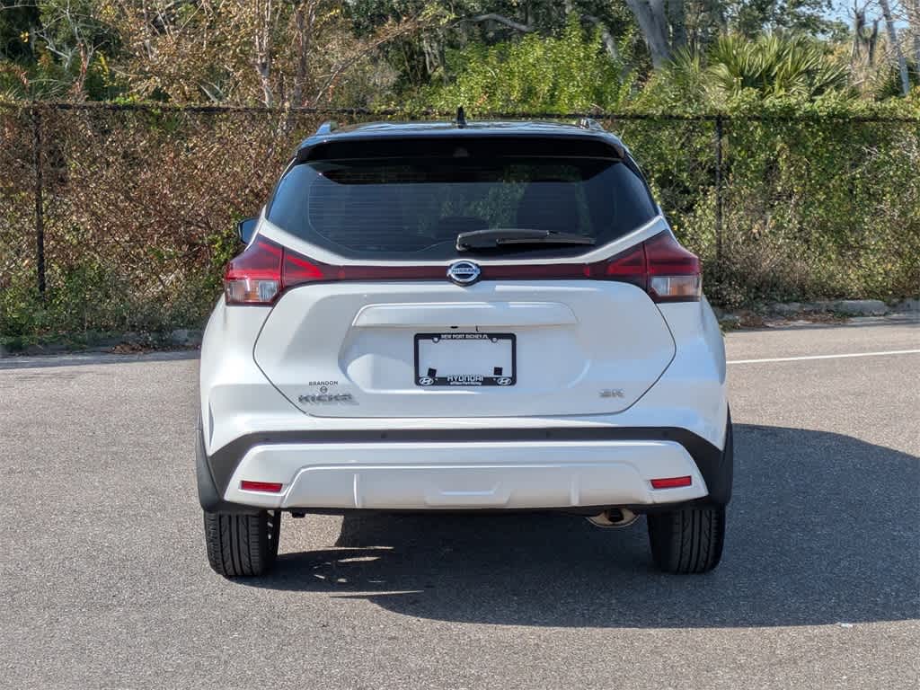 Thumbnail: 2021 Nissan Kicks - 4