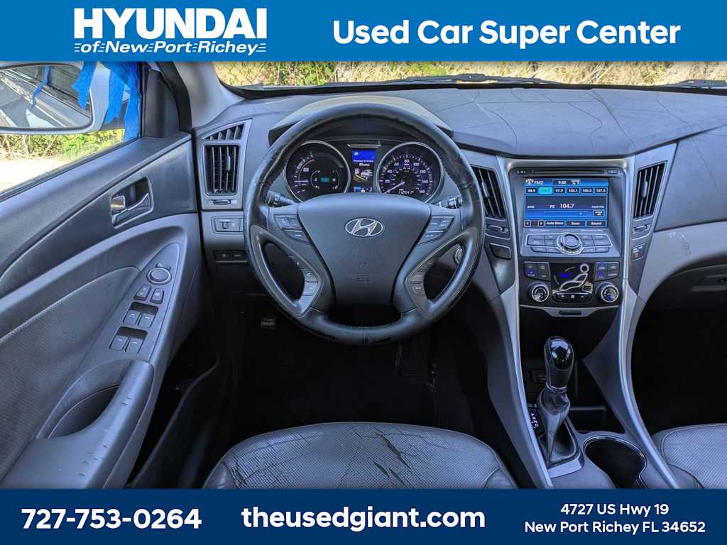 Thumbnail: 2013 Hyundai Sonata - 20