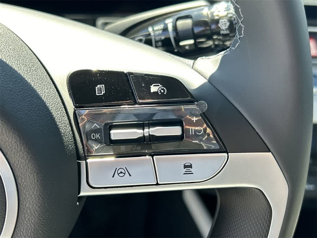 Thumbnail: 2025 Hyundai Elantra - 24