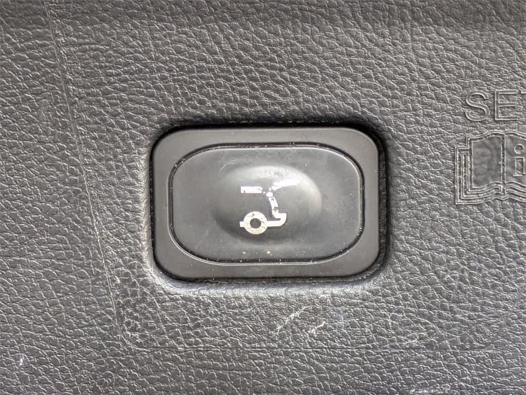 Thumbnail: 2023 Ford Edge - 13