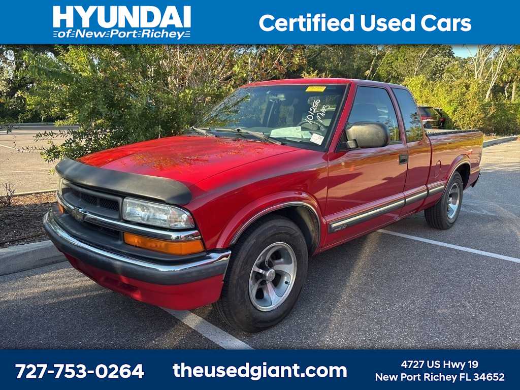 2002 Chevrolet S-10 LS -
                  New Port Richey, FL