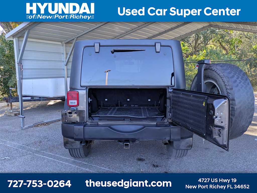 Thumbnail: 2014 Jeep Wrangler - 12