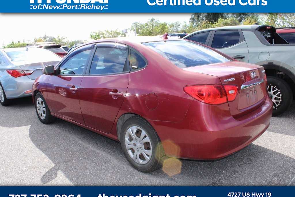 Thumbnail: 2010 Hyundai Elantra - 2