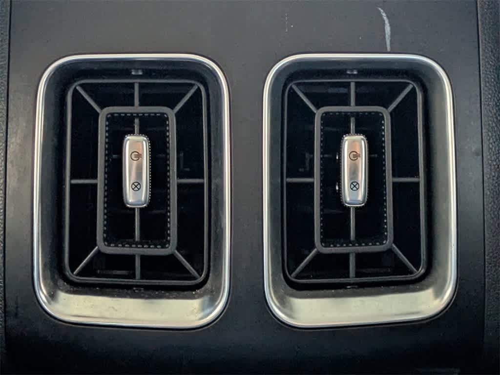 Thumbnail: 2023 Kia Sorento - 20