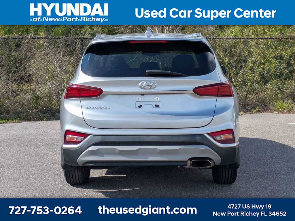 Thumbnail: 2020 Hyundai Santa Fe - 4