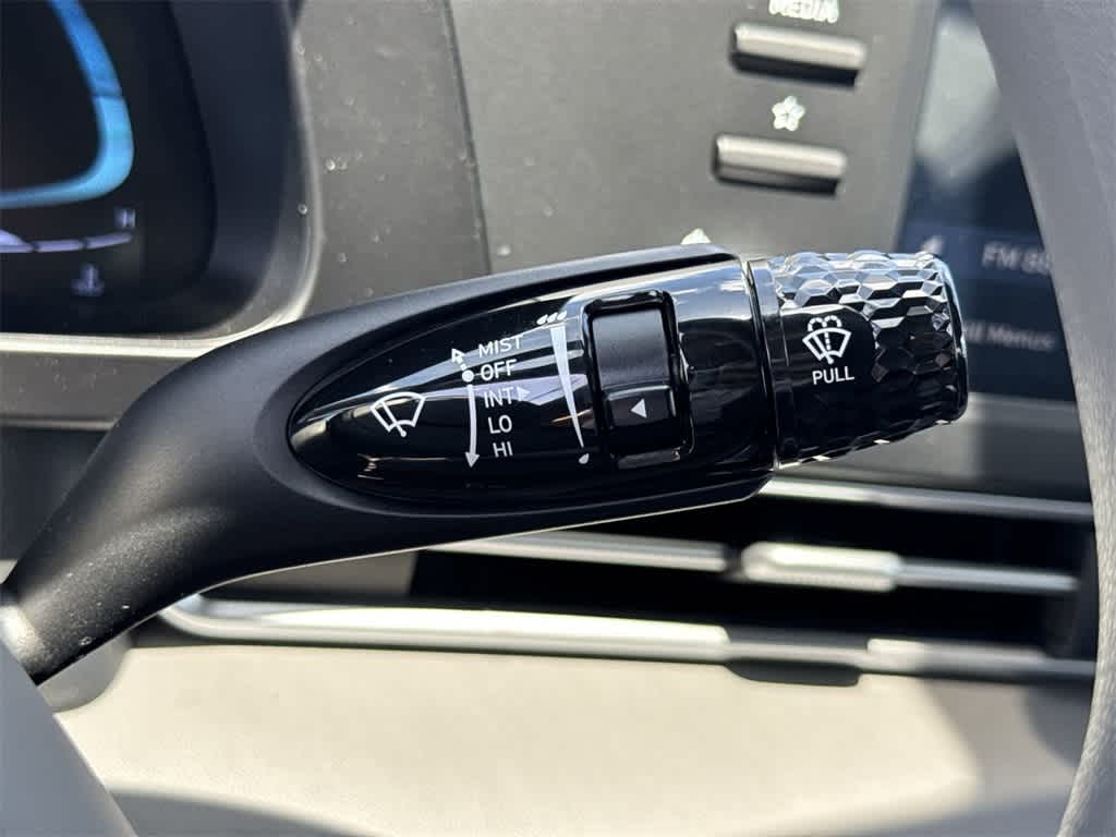 Thumbnail: 2025 Hyundai Elantra - 21