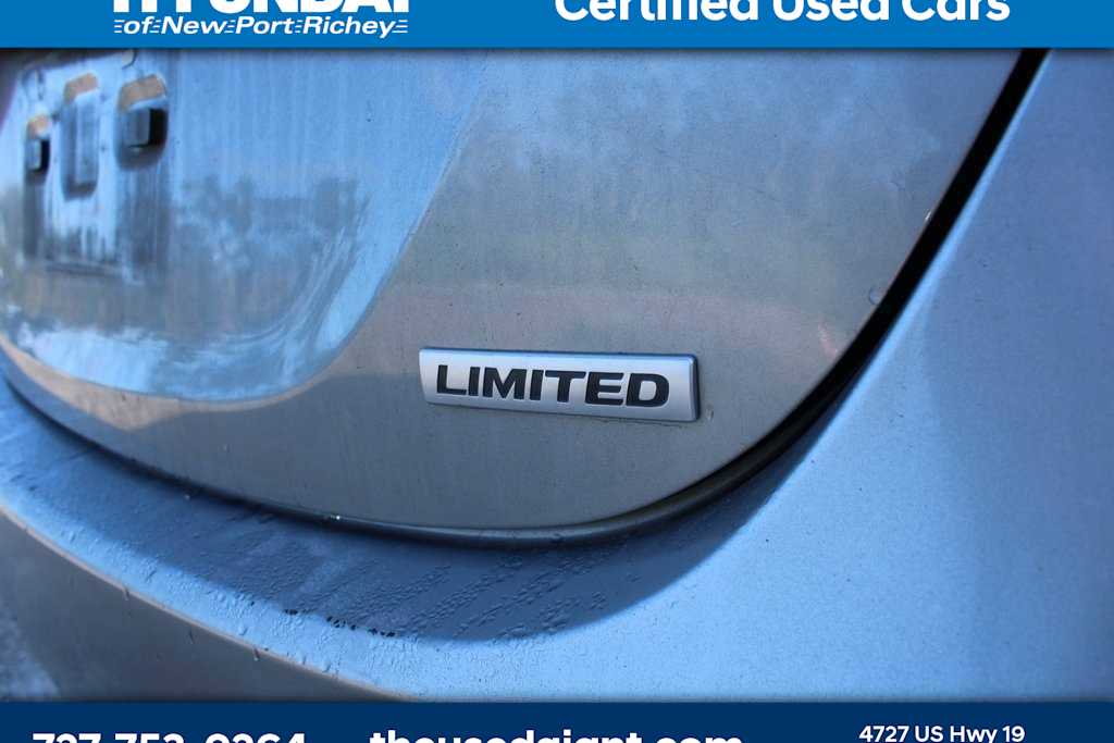 Thumbnail: 2013 Hyundai Elantra - 5
