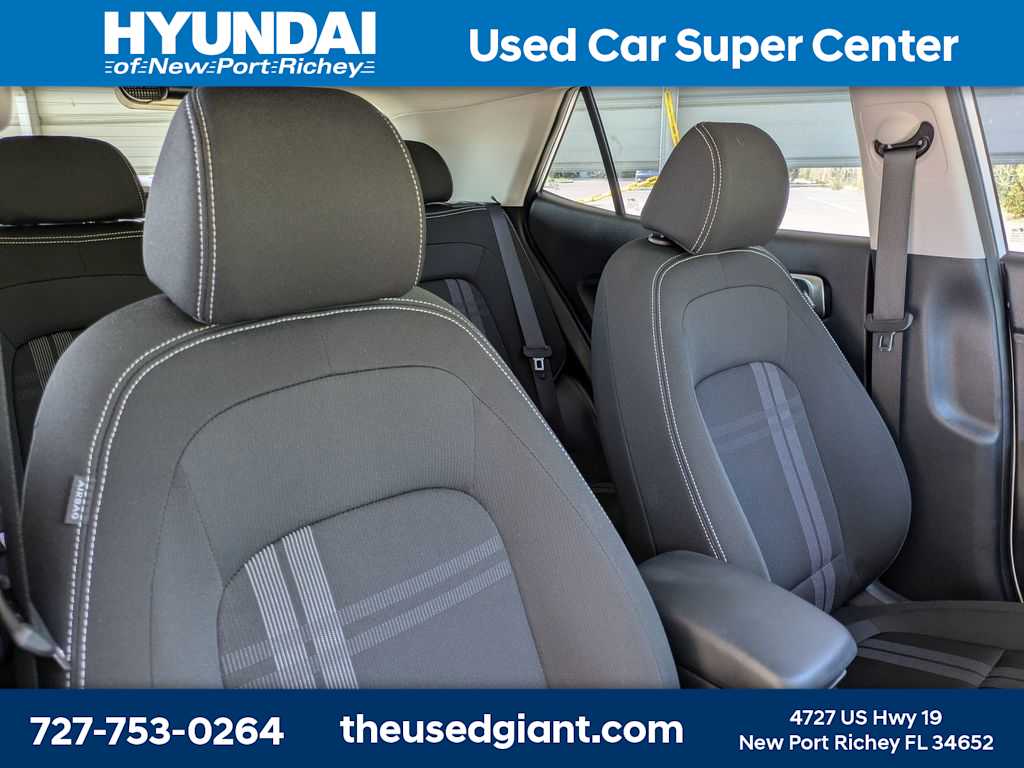 Thumbnail: 2023 Hyundai Venue - 6