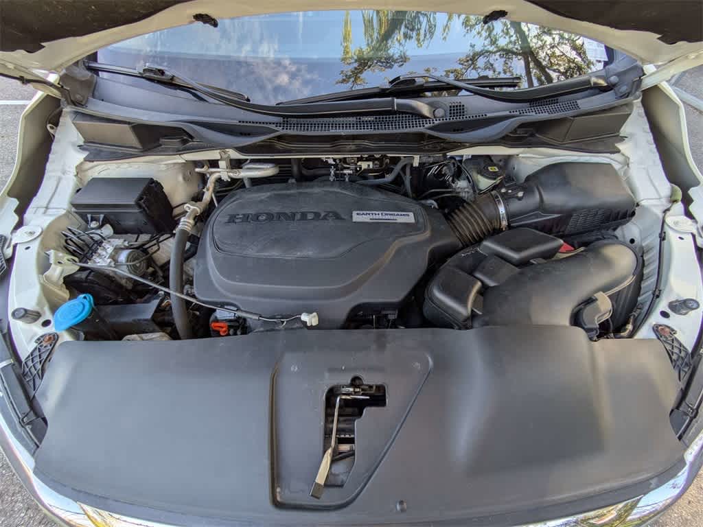 Thumbnail: 2019 Honda Odyssey - 14