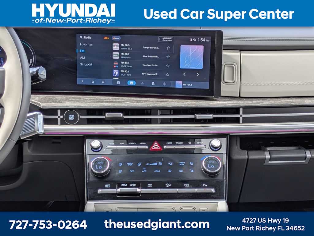 Thumbnail: 2025 Hyundai Santa Fe - 28