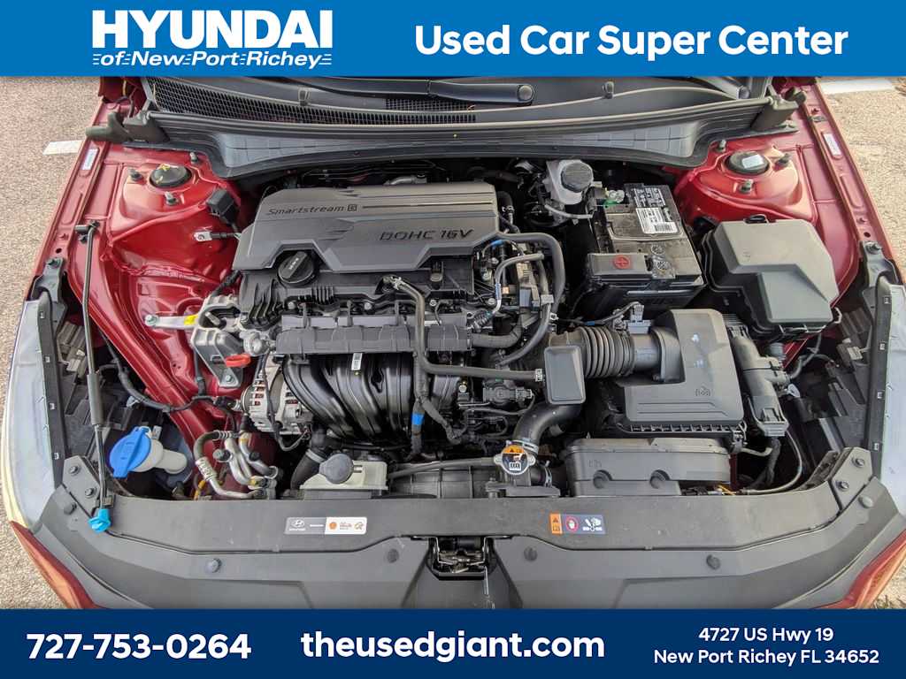 Thumbnail: 2022 Hyundai Elantra - 12