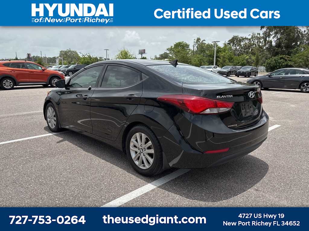 2014 Hyundai Elantra SE 2