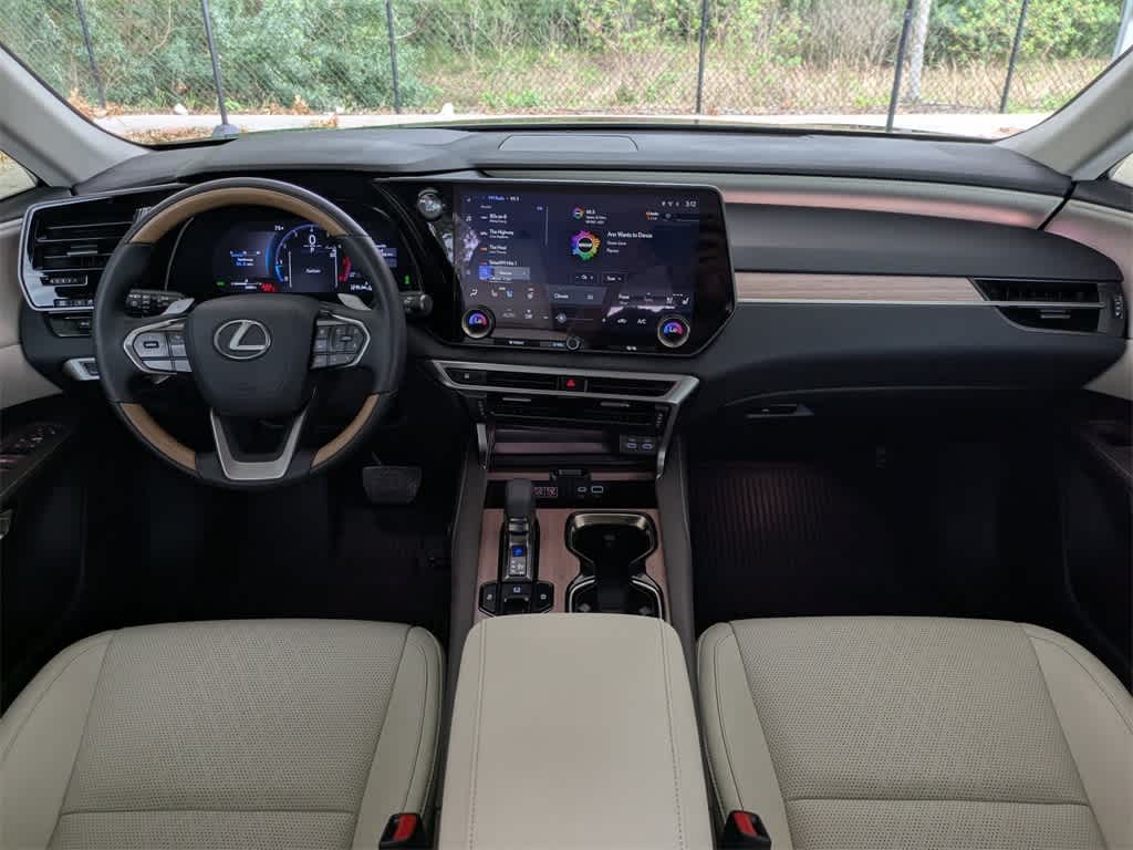 Thumbnail: 2025 Lexus RX - 18