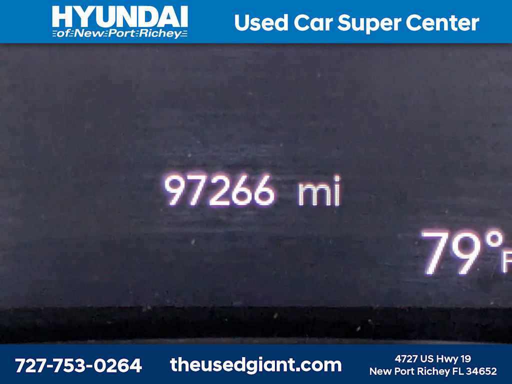 Thumbnail: 2018 Chrysler Pacifica - 47