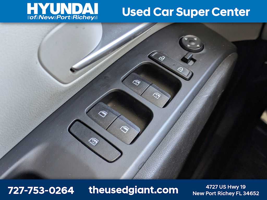 Thumbnail: 2023 Hyundai Tucson - 30