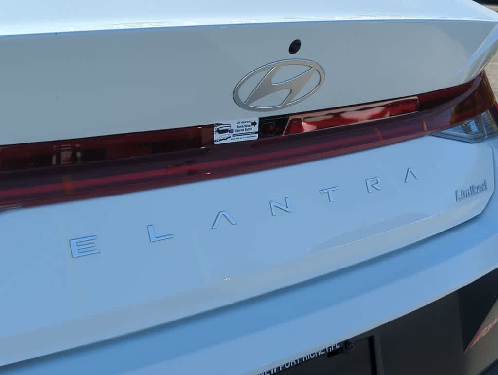 Thumbnail: 2026 Hyundai Elantra - 13