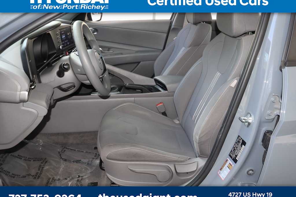 2023 Hyundai Elantra SEL 18