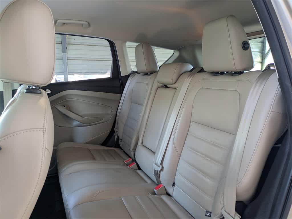 Thumbnail: 2017 Ford Escape - 16