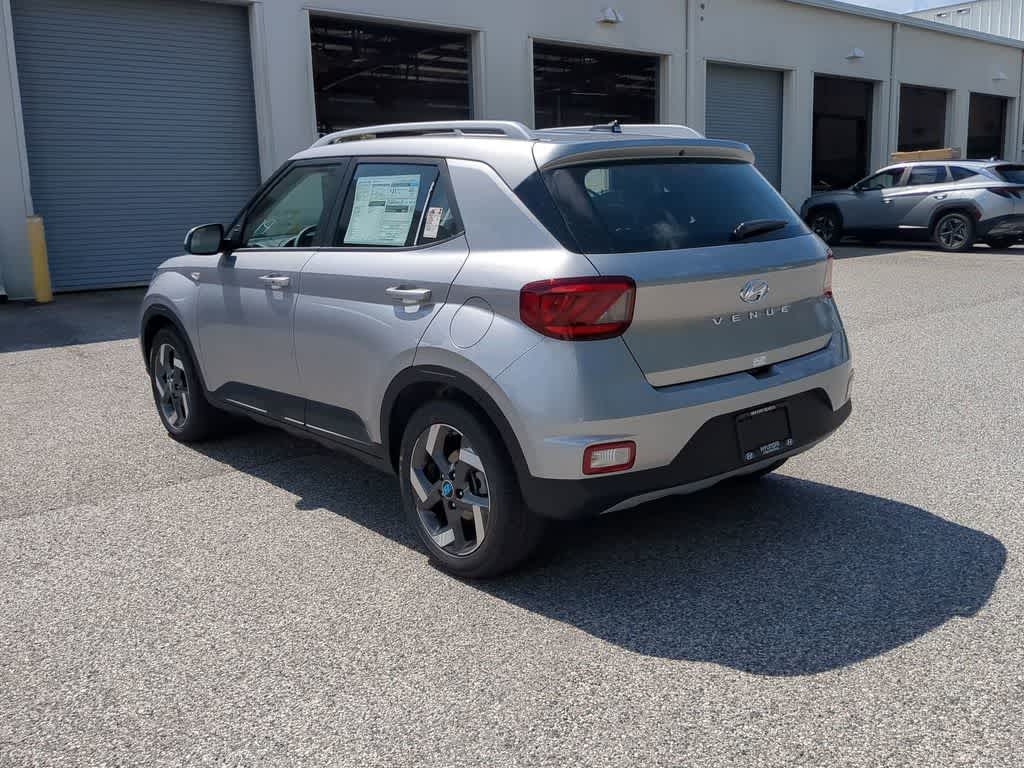 Thumbnail: 2026 Hyundai Venue - 4