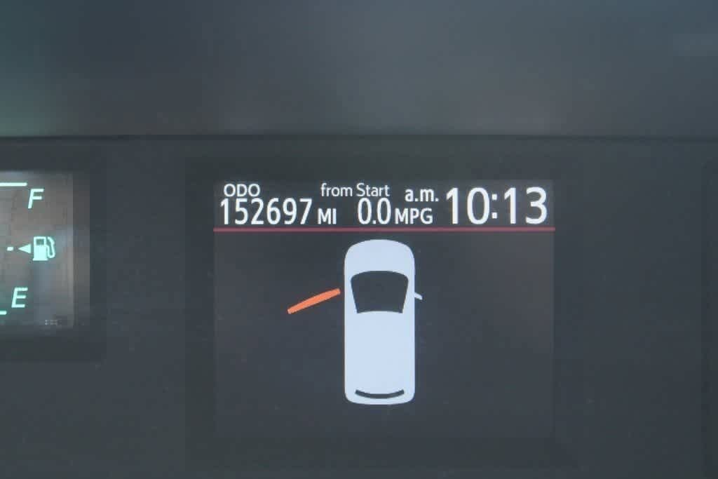 Thumbnail: 2012 Toyota Prius c - 12