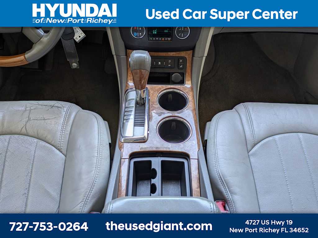 Thumbnail: 2011 Buick Enclave - 25