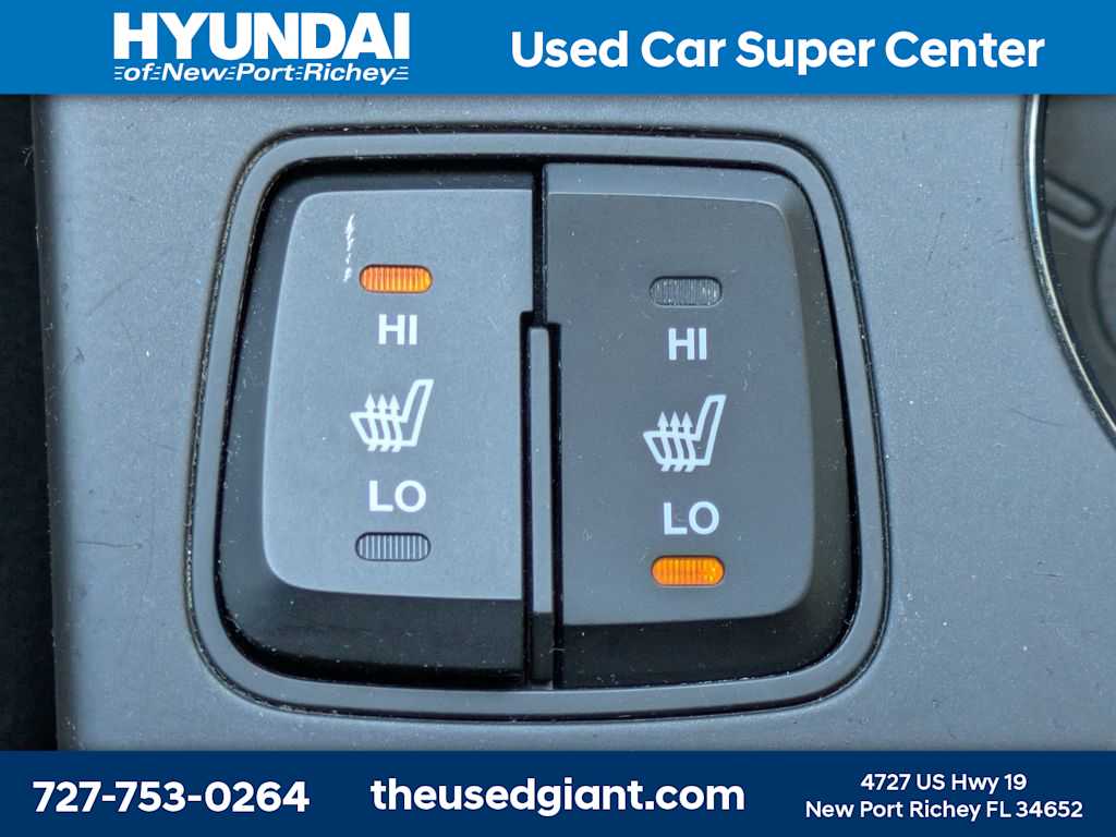 Thumbnail: 2014 Hyundai Sonata - 22