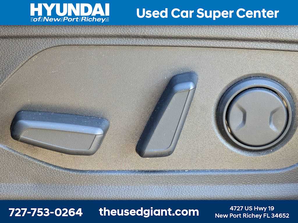 Thumbnail: 2023 Hyundai Tucson - 24