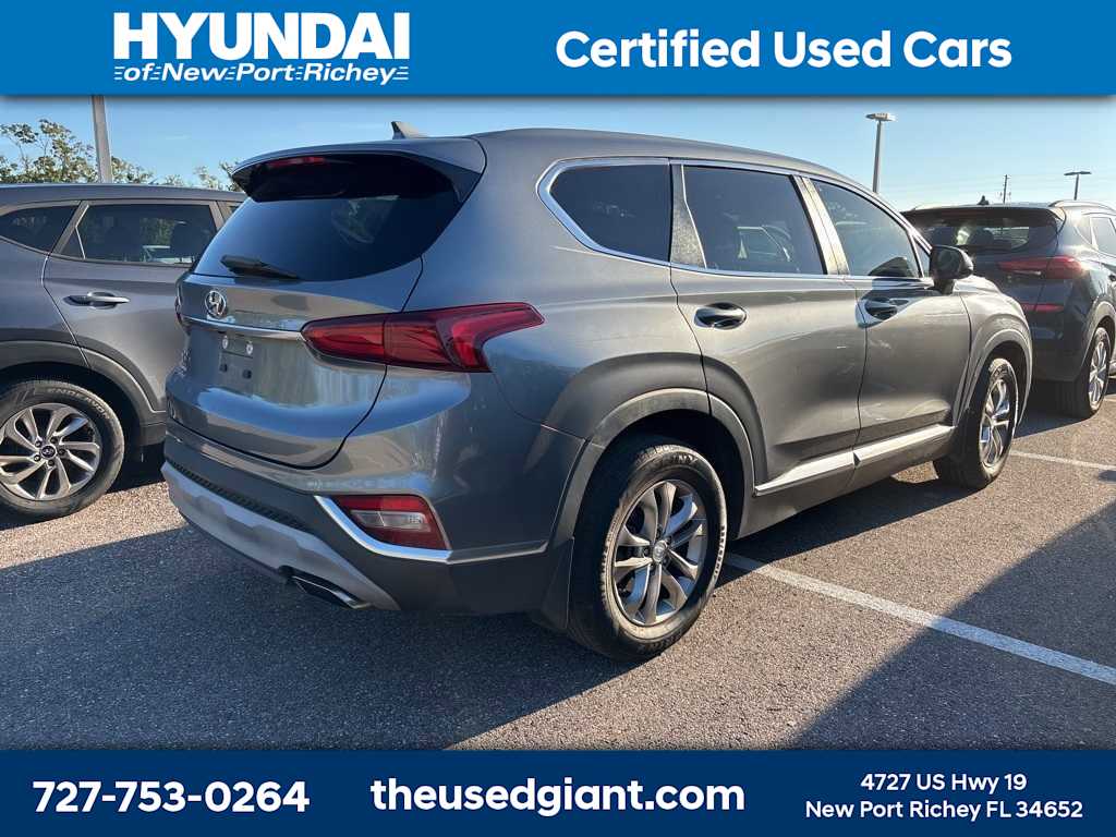 Thumbnail: 2019 Hyundai Santa Fe - 3