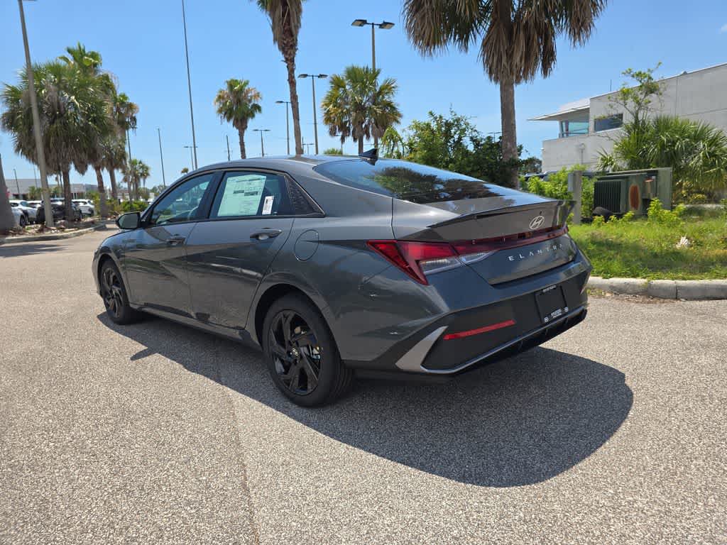 Thumbnail: 2026 Hyundai Elantra - 4