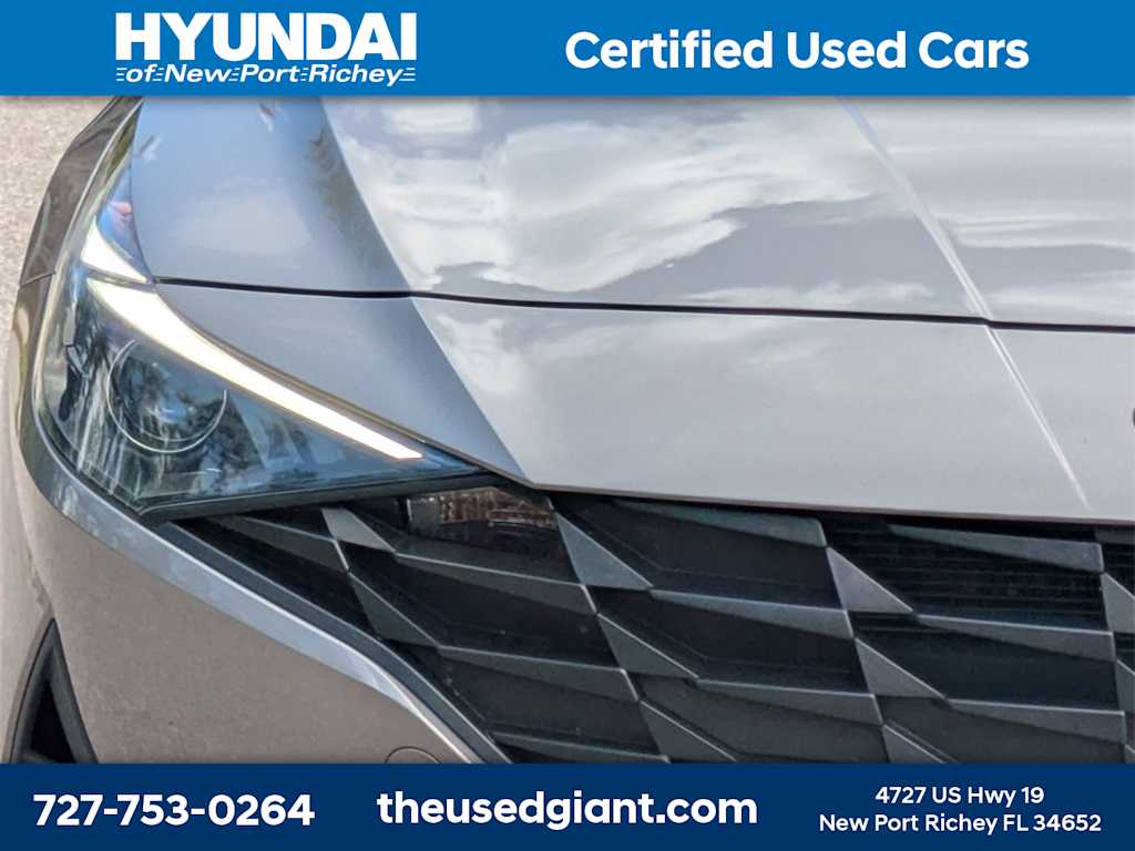 Thumbnail: 2023 Hyundai Elantra - 9
