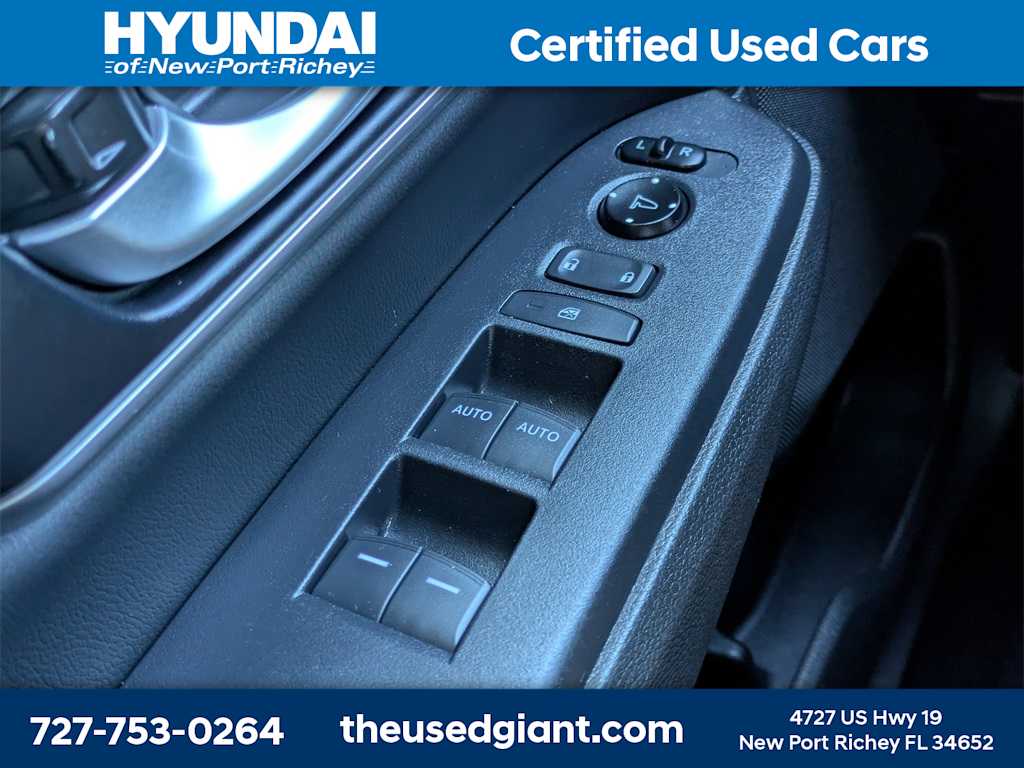 Thumbnail: 2020 Honda CR-V - 33