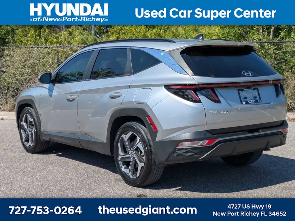 Thumbnail: 2022 Hyundai Tucson - 3