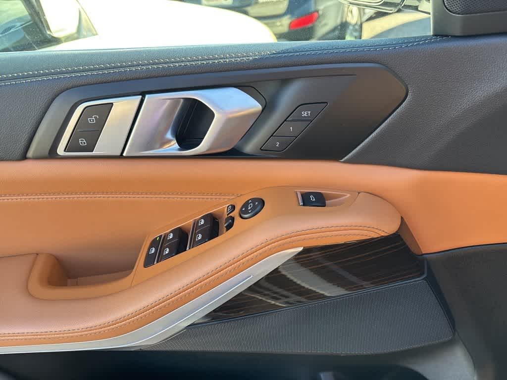 Thumbnail: 2023 BMW X5 - 11