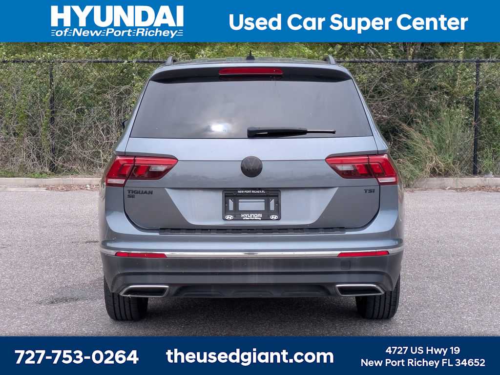 Thumbnail: 2018 Volkswagen Tiguan - 4