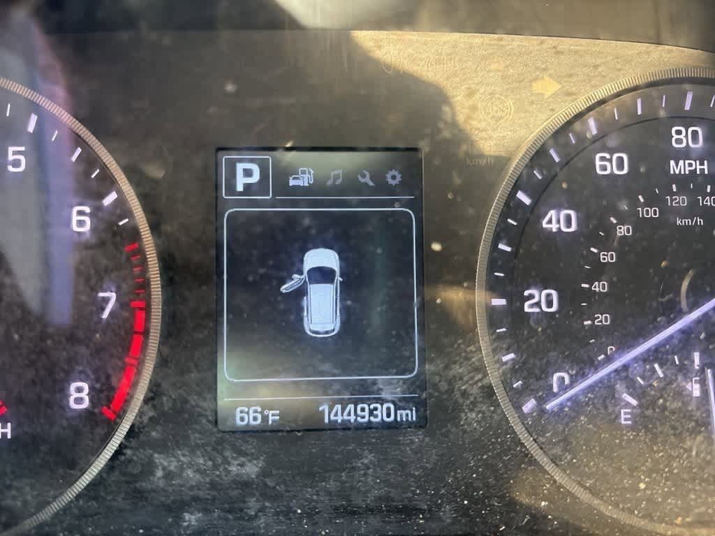 Thumbnail: 2017 Hyundai Tucson - 11