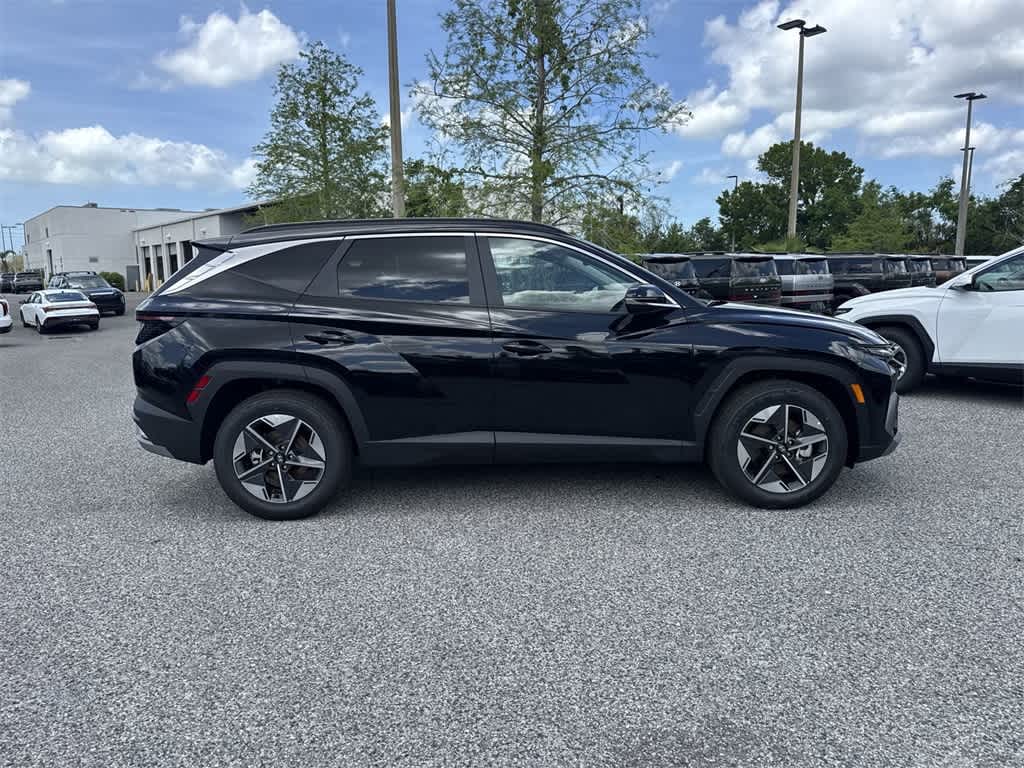 Thumbnail: 2025 Hyundai Tucson - 7