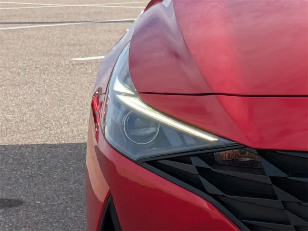 Thumbnail: 2023 Hyundai Elantra - 9