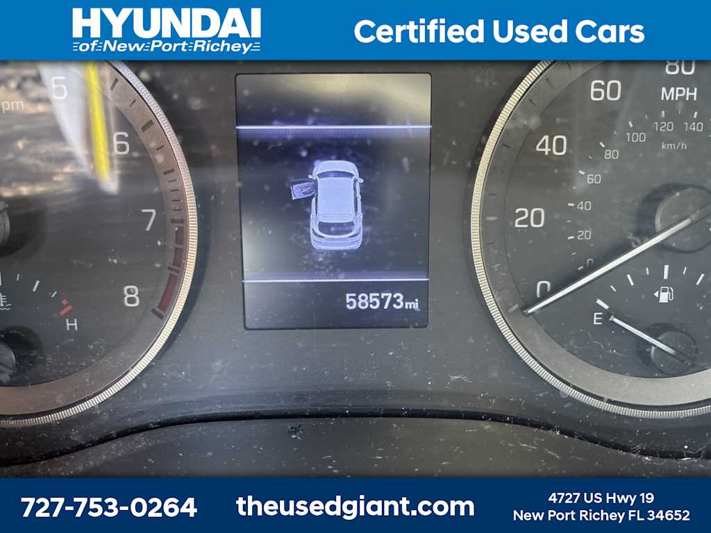 Thumbnail: 2020 Hyundai Tucson - 8