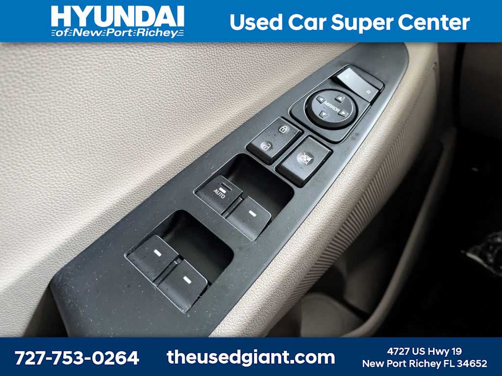 Thumbnail: 2020 Hyundai Tucson - 28