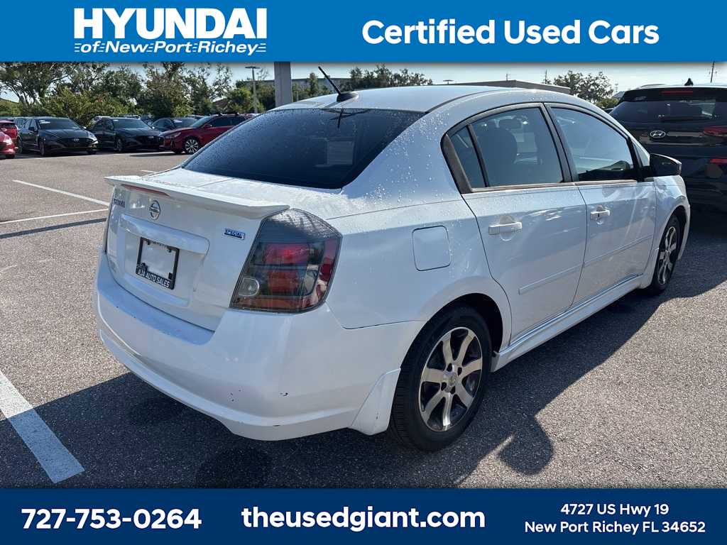 Thumbnail: 2011 Nissan Sentra - 3