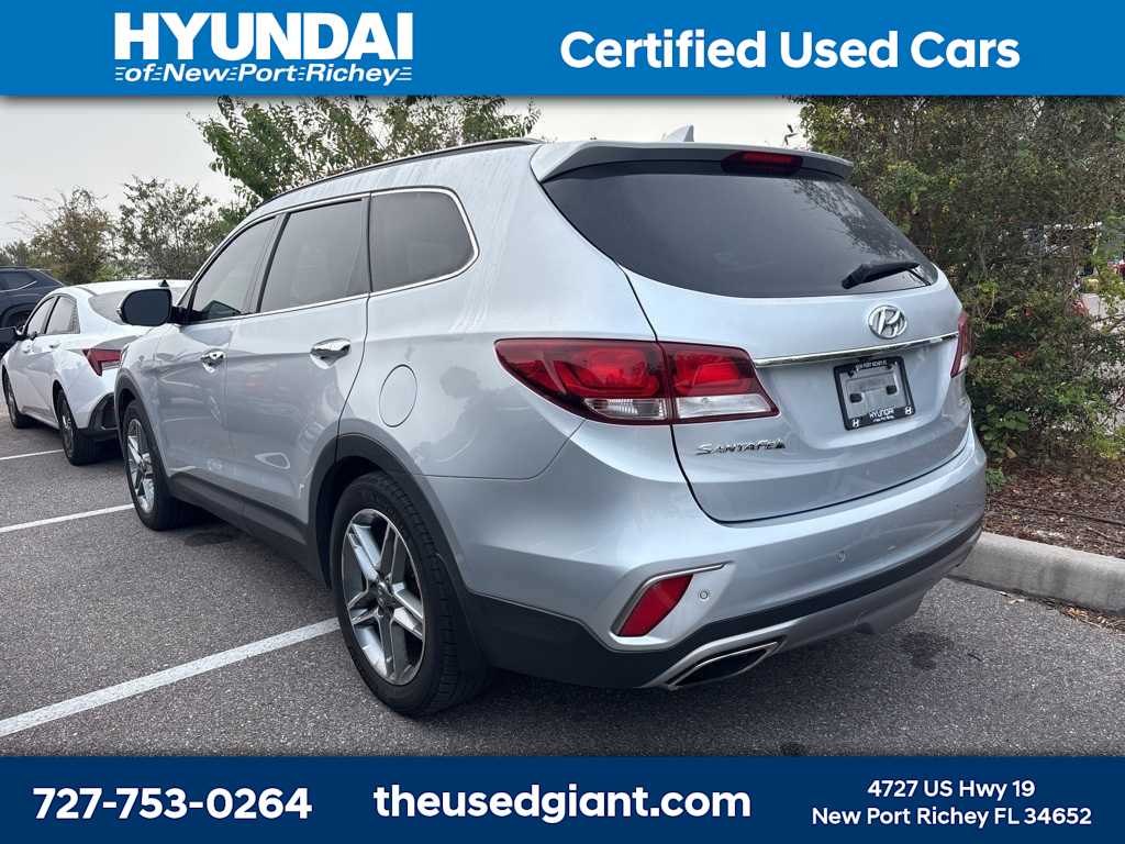 Thumbnail: 2017 Hyundai Santa Fe - 2