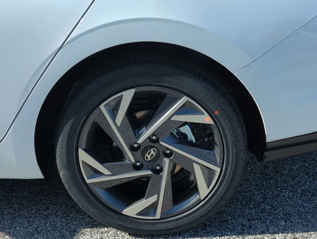 Thumbnail: 2026 Hyundai Elantra - 14