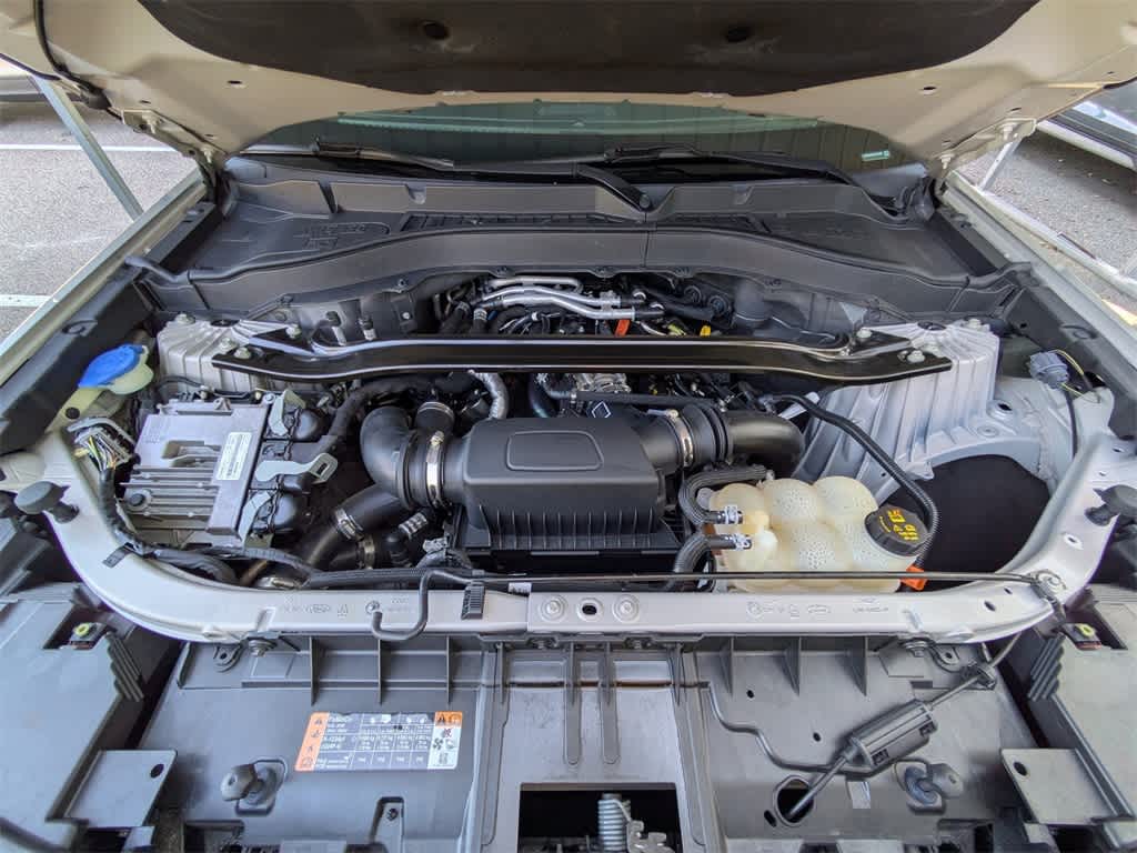 Thumbnail: 2020 Ford Explorer - 16