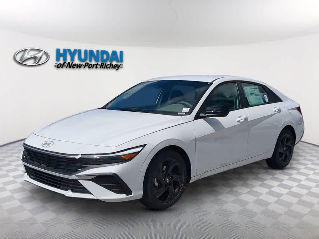 2026 Hyundai Elantra 2.0 SEL Sport IVT's photo